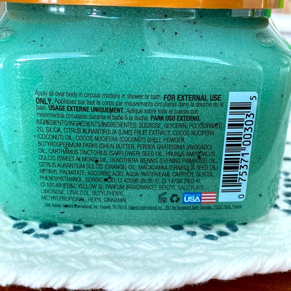 🥥🌴TREE HUT SHEA SUGAR SCRUB In Coconut Lime Scent - Picture 4 of 5